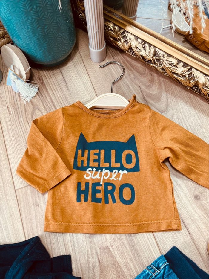 Taille 1 mois ensemble 3 pièces garçon Kiabi bleu marine camel * hello * 💙 - photo numéro 2