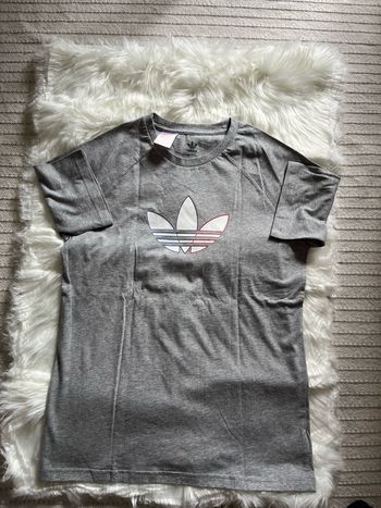 Tee shirt adidas taille 15 ans