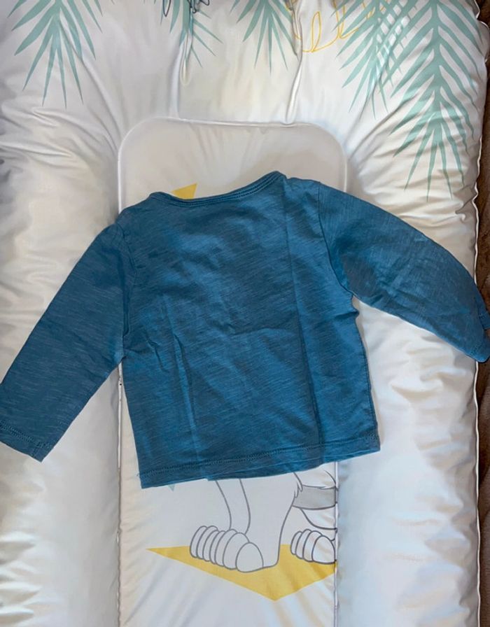Lot 2 tee shirt bleu superman 6mois H&M / tape a l’œil - photo numéro 4