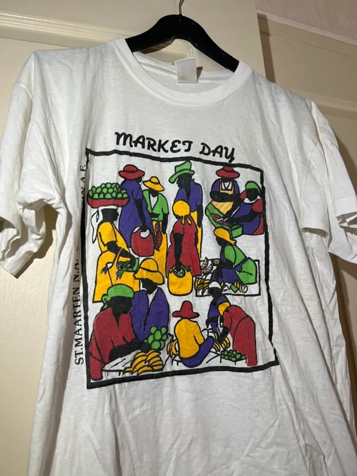 T-shirt sans marque - photo numéro 2