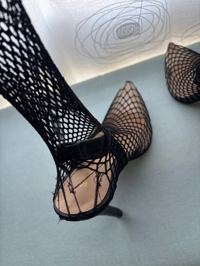 Talon transparent maille tissu noir - photo numéro 6