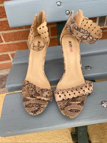 Sandales à talons taille 39