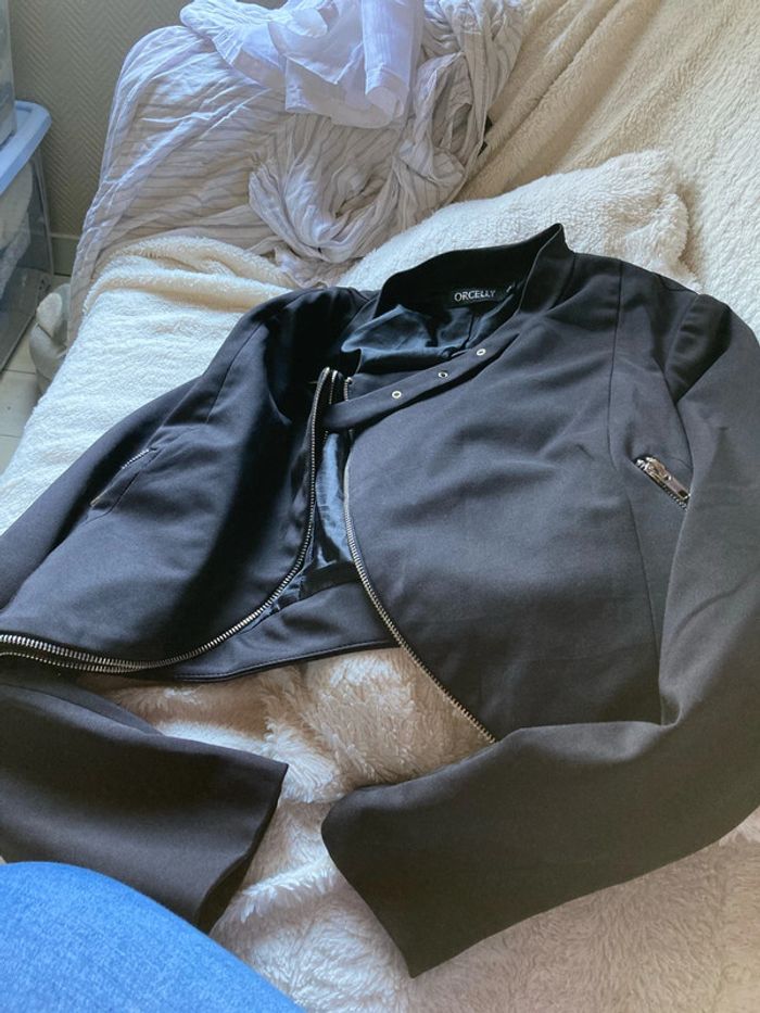 Veste noir - photo numéro 2