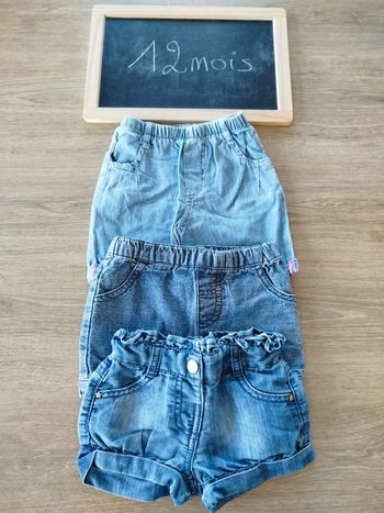 Shorts en jean taille 12mois