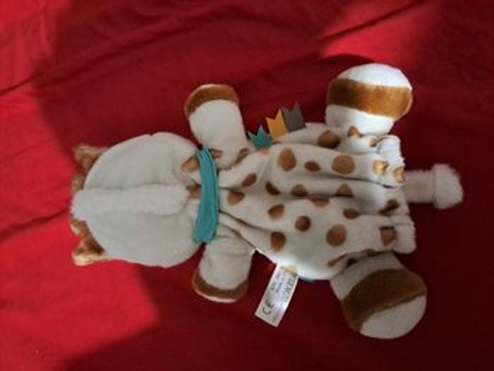 Doudou marionnette Sophie la girafe - photo numéro 2