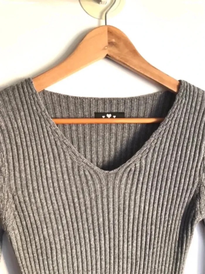 Robe pull grise en maille très douce neuve jamais portée - photo numéro 3