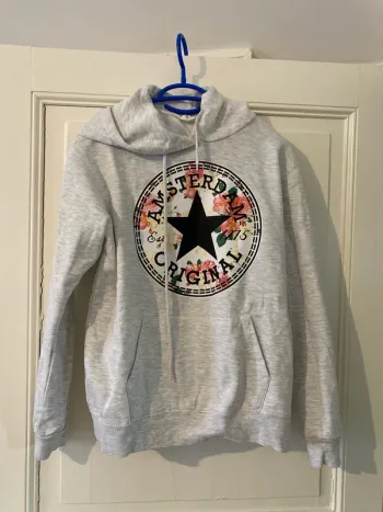 Pull / Sweat à capuche M