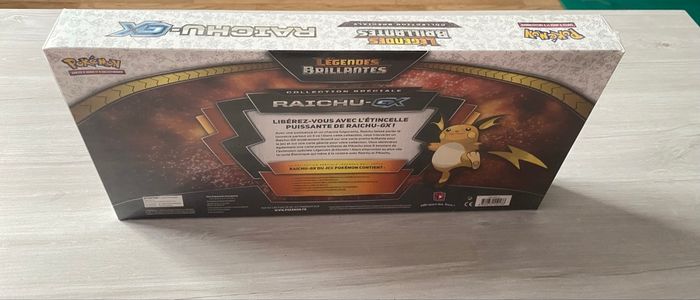 Coffret Pokémon Raichu GX - photo numéro 5