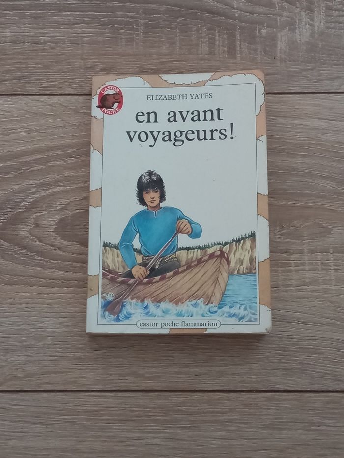 Livre En avant voyageurs par Elisabeth Yates