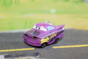 Disney Pixar mini racer Ramone