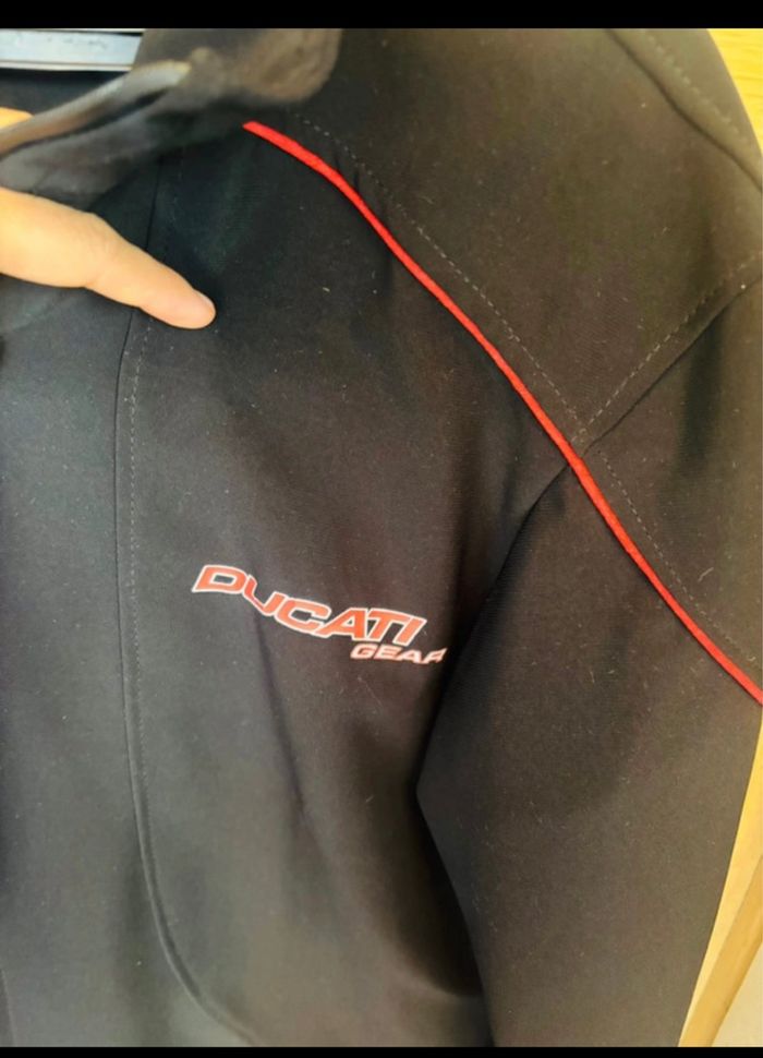 Veste - photo numéro 2