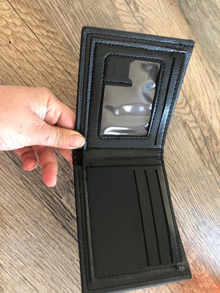 Portefeuille neuf - photo numéro 4