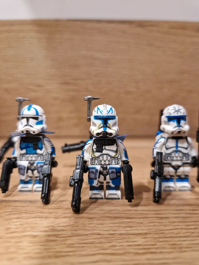 Figurines type lego Escouade de 8 clones de la 501ème dont le commandant Rex star wars - photo numéro 2