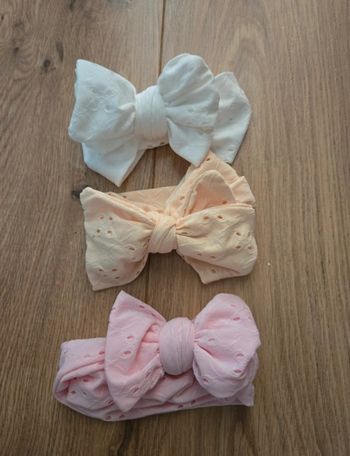 3  bandeaux broderie anglaise