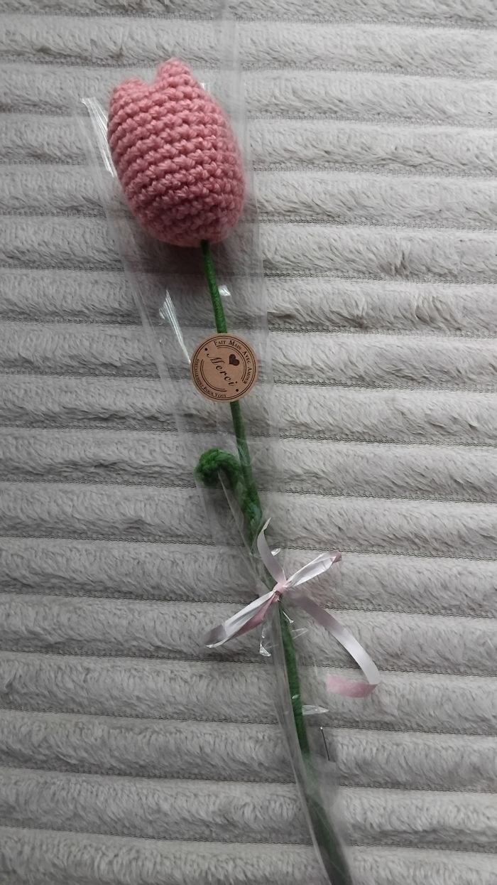 Fleur tulipe au crochet - photo numéro 2