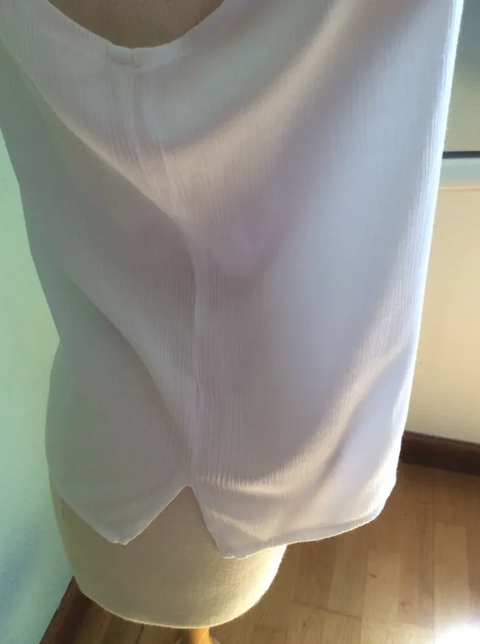 Débardeur blanc - photo numéro 2