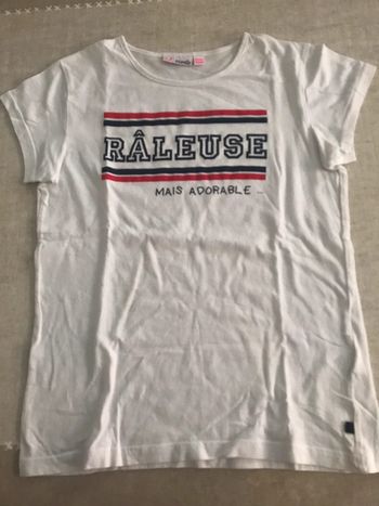 T-shirt neuf 12 ans