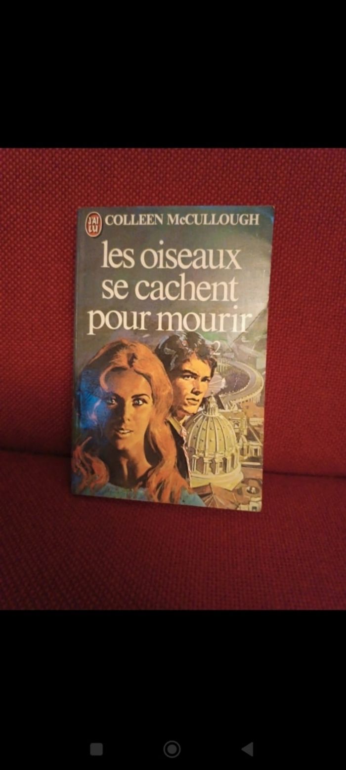 Les oiseaux se cachent pour mourir - photo numéro 2