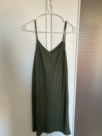 Robe à bretelle sans taille