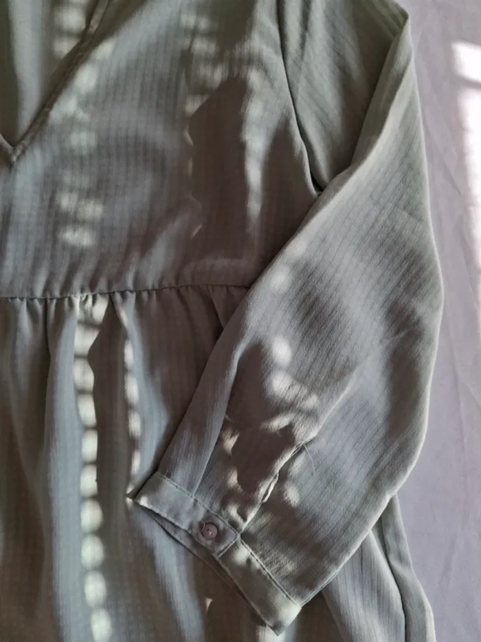 Femme taille 38 blouse légère - photo numéro 4
