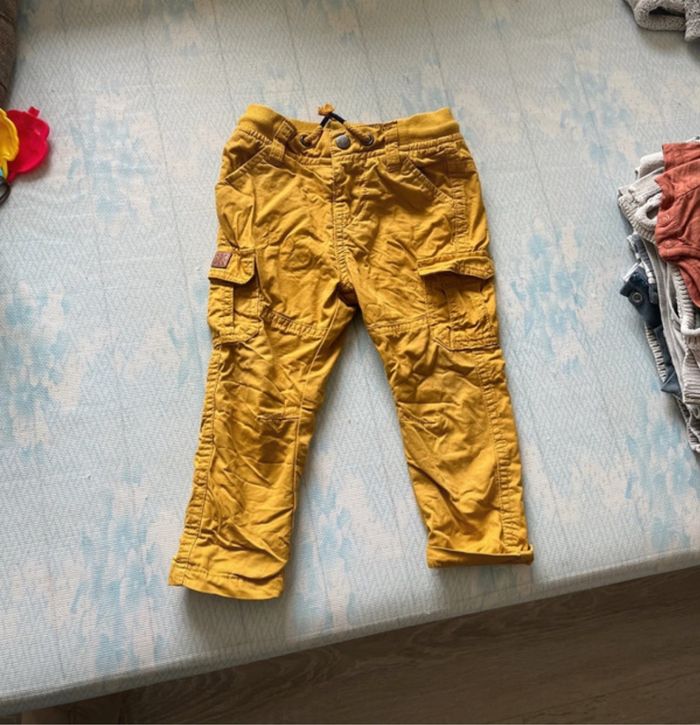 Lot vêtements 18 mois - photo numéro 3