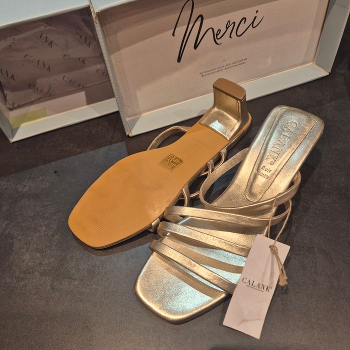 Chaussures femmes dorées - photo numéro 7