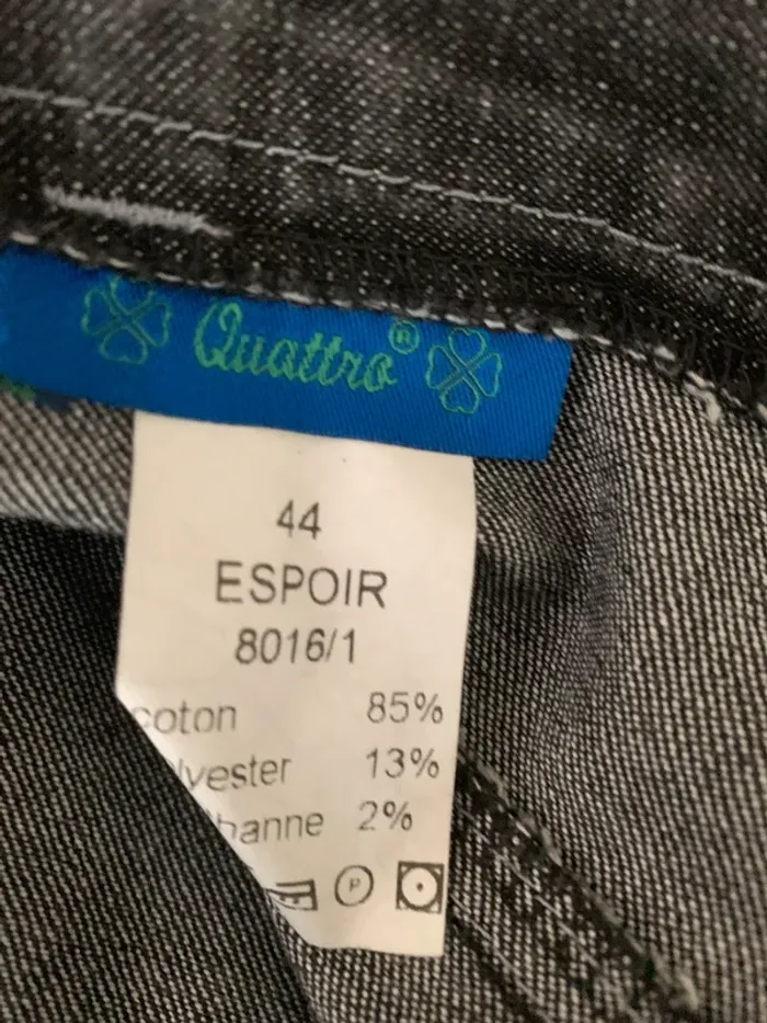 Tailleur Quattro jupe et veste en jean noir gris taille 44 - photo numéro 16