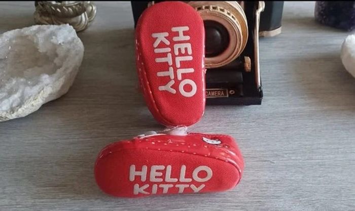 Chaussures Hello Kitty Taille 16 - photo numéro 4