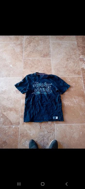 Tee shirt jack and jones taille m