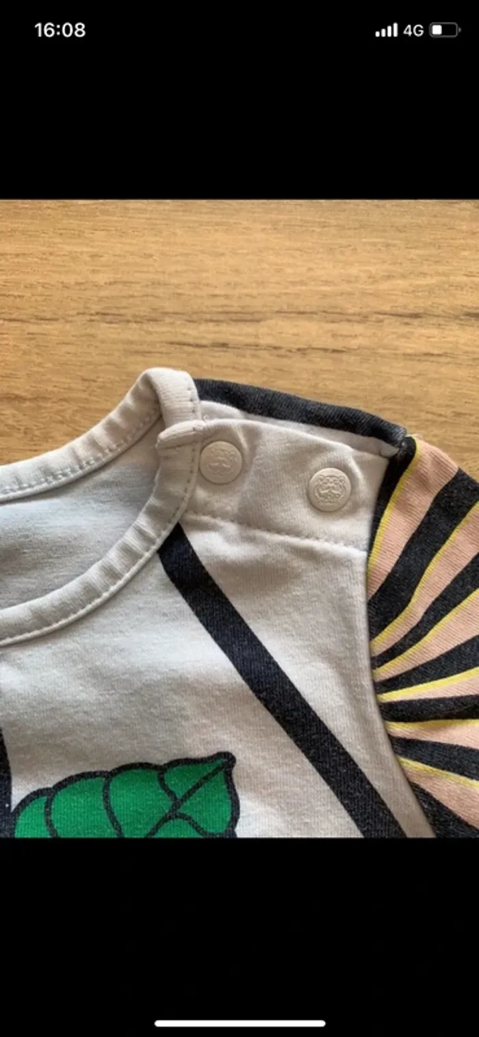 T-shirt manches longues kenzo taille 12 mois - photo numéro 4