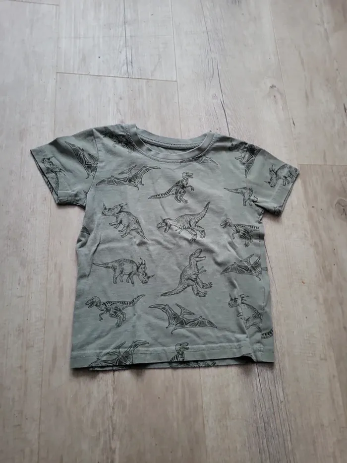 Lot 5 Tee-shirt 3 ans - photo numéro 3