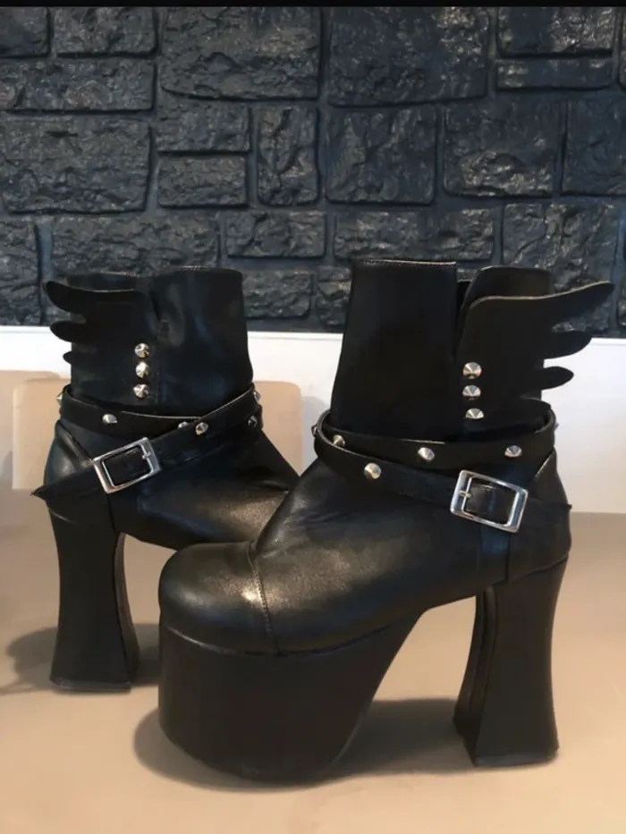Bottes à talons plate-forme gothique – Devil Knight – T 38