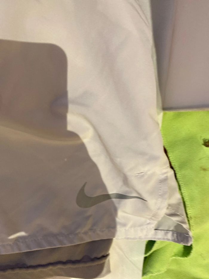 Short nike S - photo numéro 4