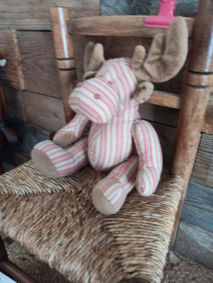 Peluche caribou côté table tbe - photo numéro 3