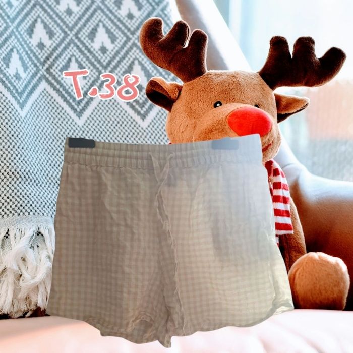 Short femme léger T.38