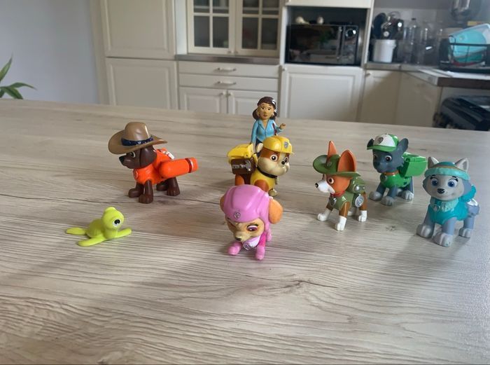 Figurines Pat Patrouille lot des chiens super héros - photo numéro 3