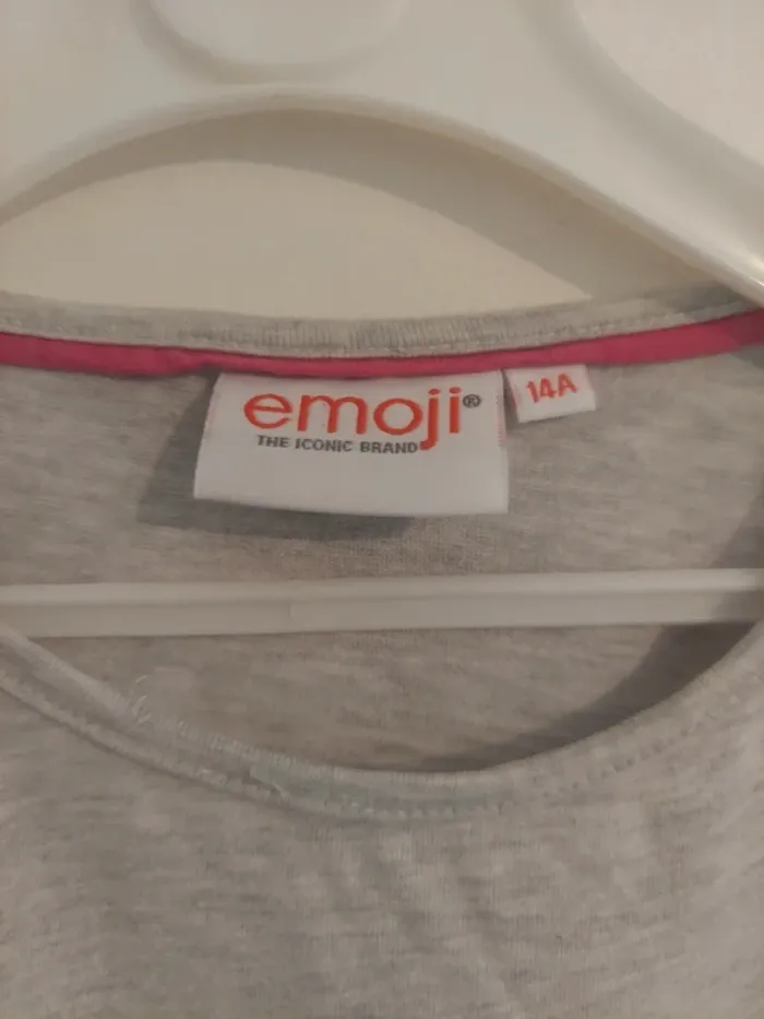 Tee-shirt gris - photo numéro 2
