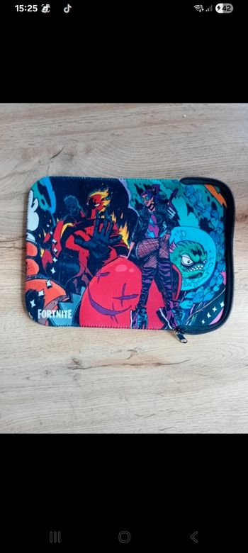 Pochette tablette fortnite 