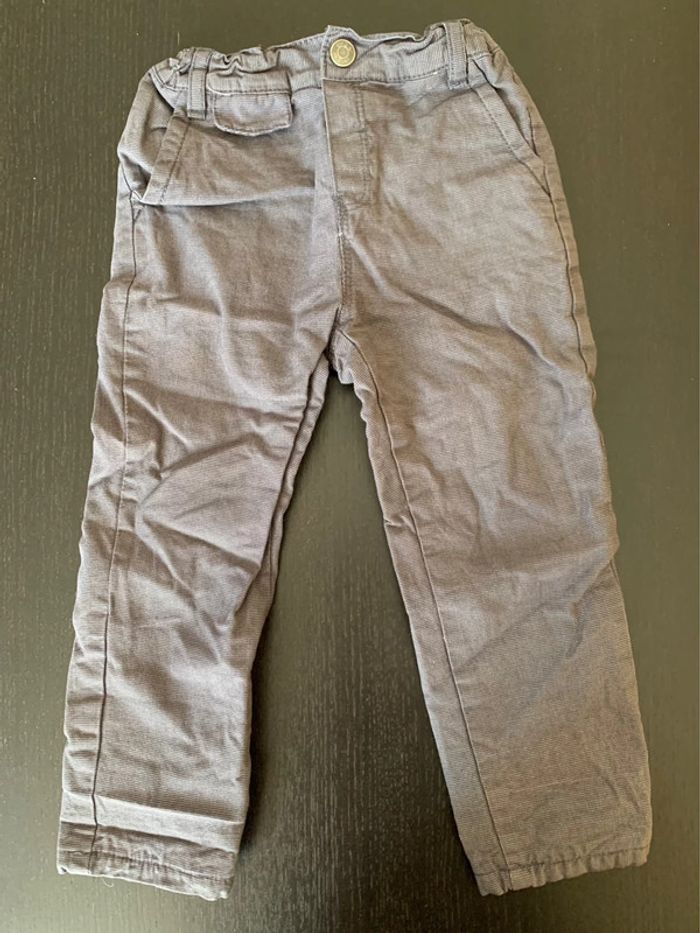 Pantalon gris 2a
