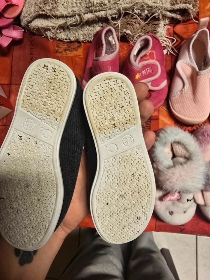 Lot chaussons - photo numéro 2