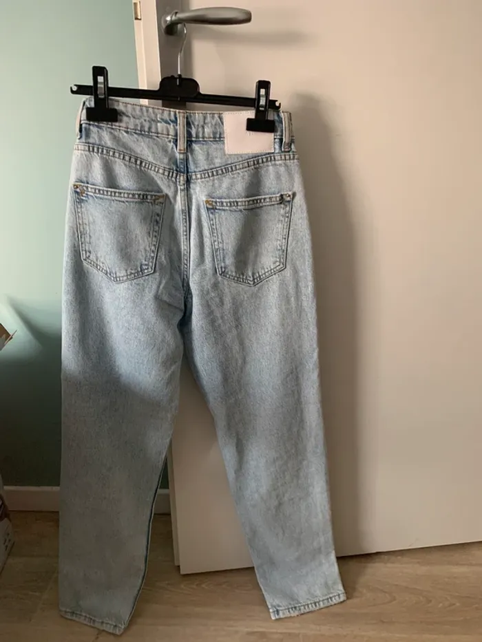 Pantalon jeans clair - photo numéro 2