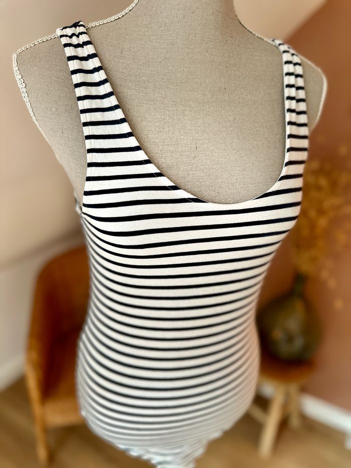 🍁 Body marinière Kiabi taille M 🍁 - photo numéro 2