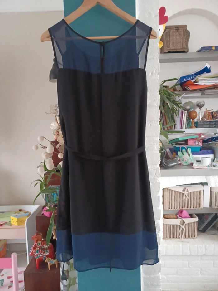 Robe legere 42 - photo numéro 2