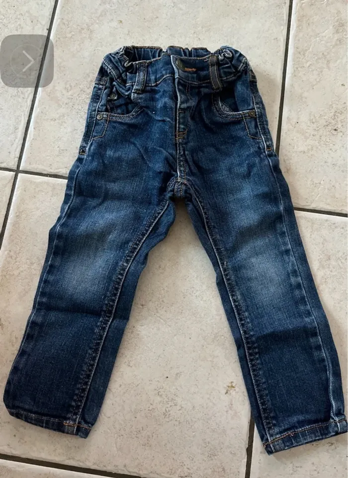 Jeans bébé garçon - photo numéro 4