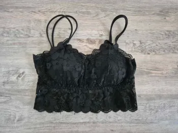 Brassière en dentelle