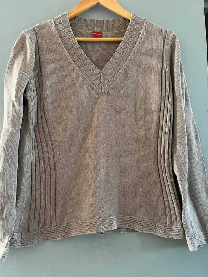 Pull col V Olsen en M