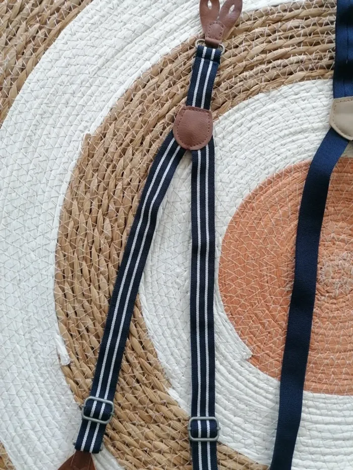 Lot de trois paires de bretelles bébé garçon / jeune garçon - photo numéro 2