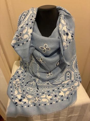 Carré  bandana bleu 