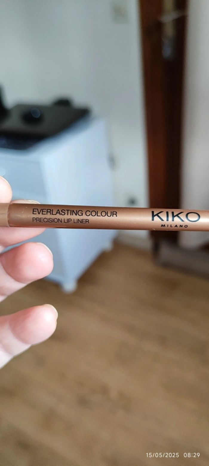 Kiko Cosmetics Ever Lasting Colour Precision Lip Liner Double embout Teinte 411 - photo numéro 2
