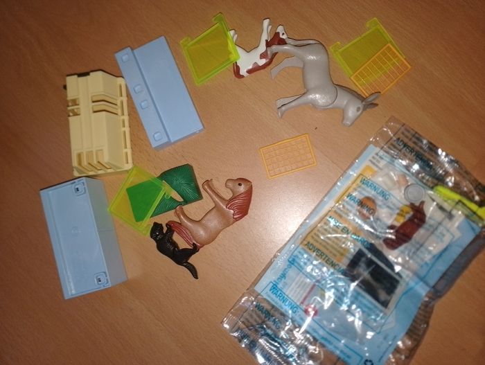 7440 Animaux et accessoires vétérinaire Playmobil Complet - photo numéro 4